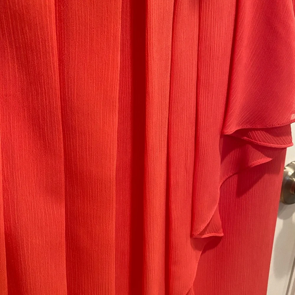 David’s Bridal bridesmaid dress - Picture 4 of 4